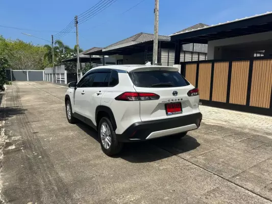 Toyota Corolla Cross для аренды в Дон Саке