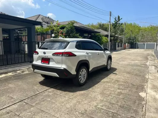 Toyota Corolla Cross для аренды в Дон Саке
