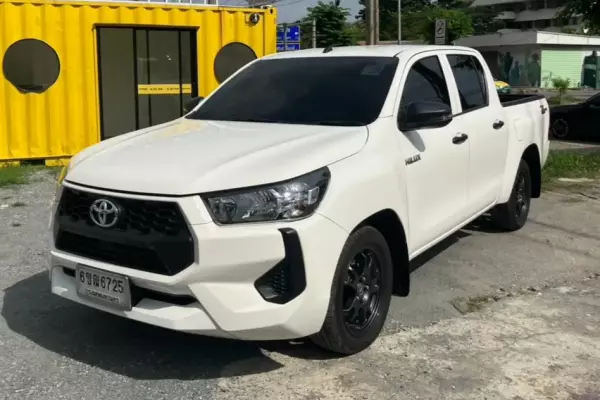 Toyota Hilux for rent in Bangkok