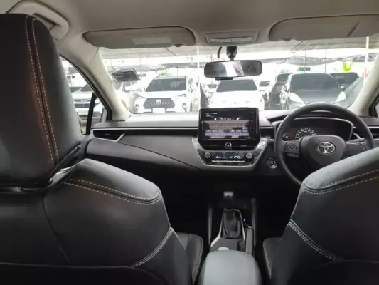 Toyota Corolla Altis for rent in Samut Prakan