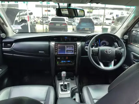 Toyota Fortuner for rent in Pattaya