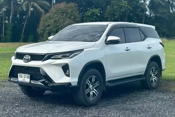 Toyota Fortuner for rent in Thailand