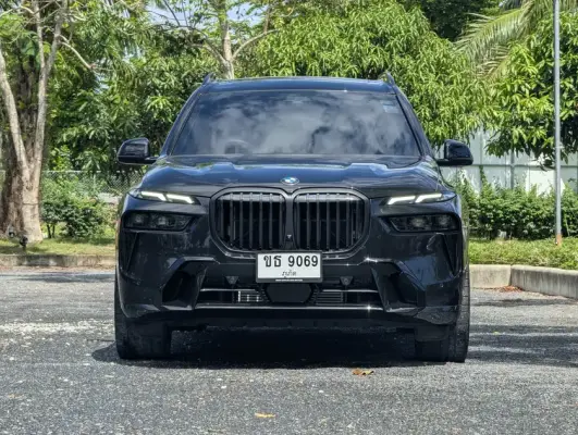 BMW X7 for rent in Thailand