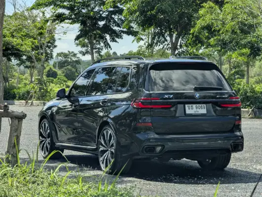 BMW X7 for rent in Thailand