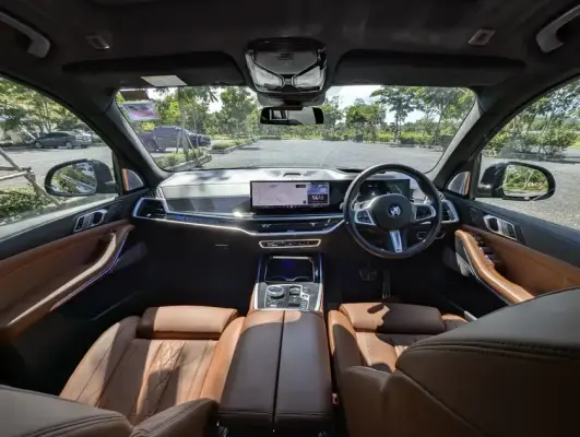 BMW X7 for rent in Thailand