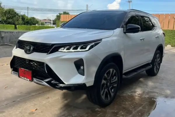 Toyota Fortuner for rent in Thailand