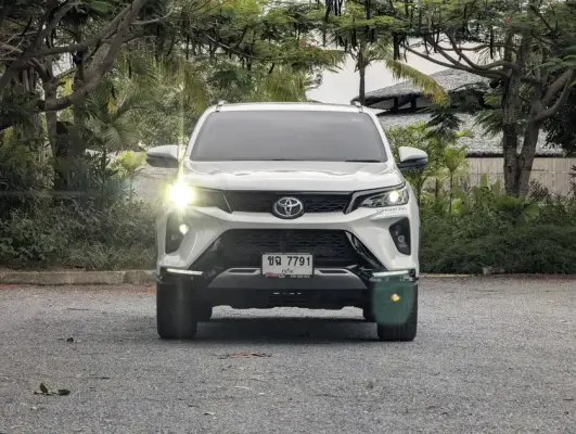 Toyota Fortuner for rent in Thailand