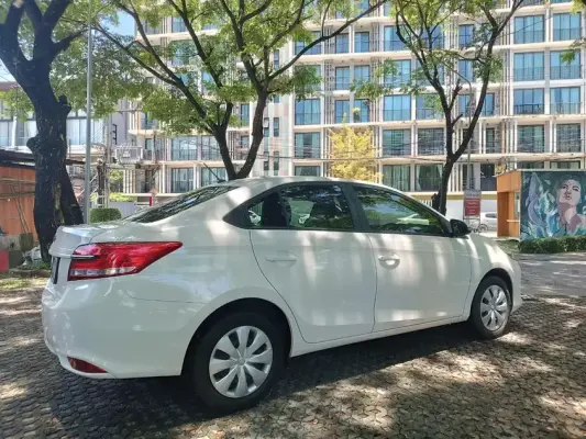 Toyota Vios для аренды в Клонг Муанге